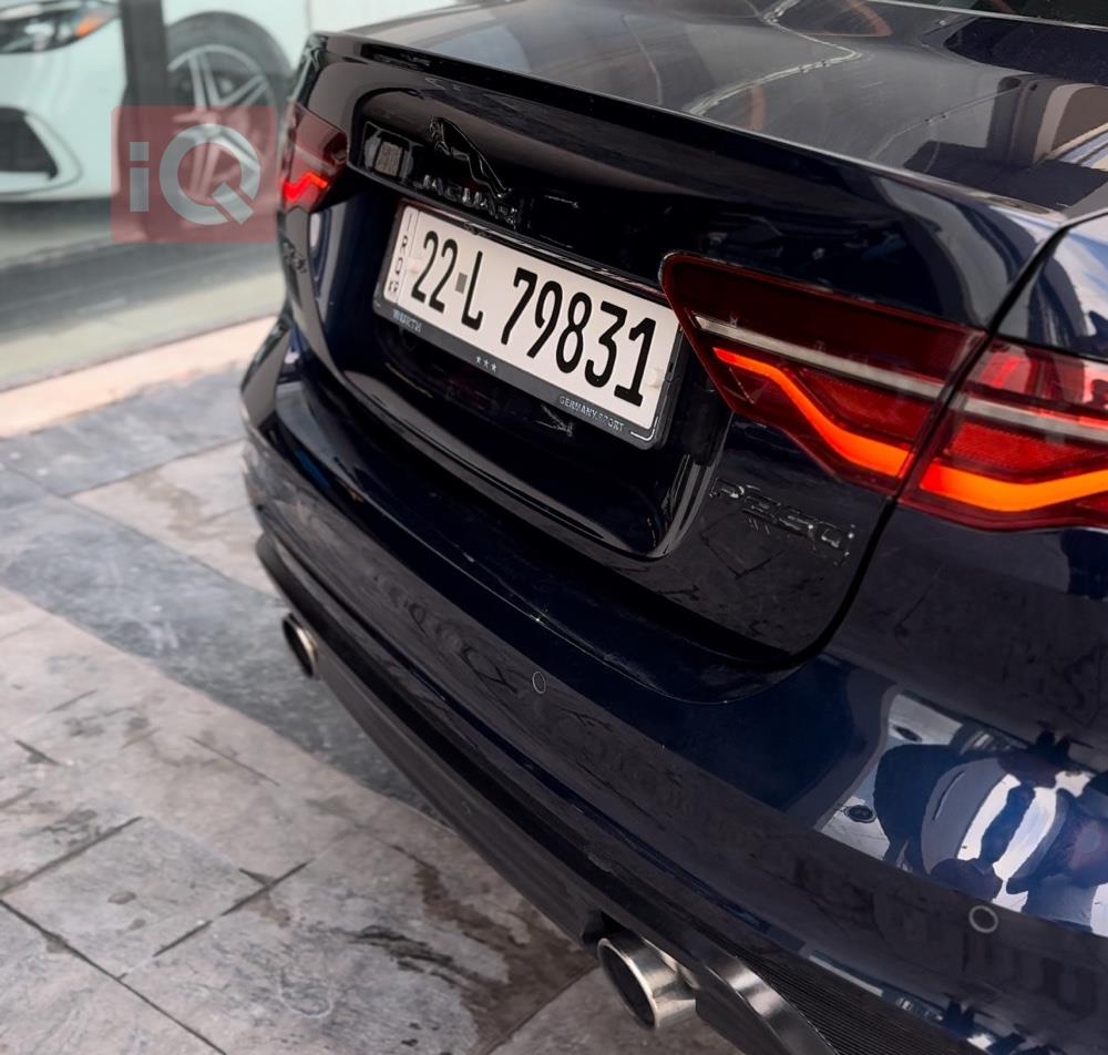 جاگوار XE